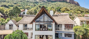 Galagos Lodge