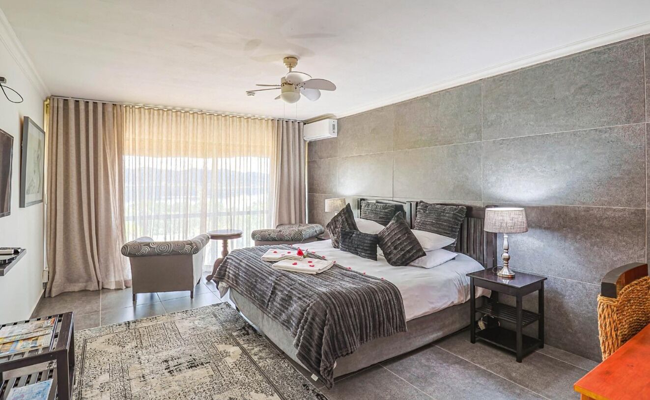Luxury Room 7 | Free WiFi, bed sheets