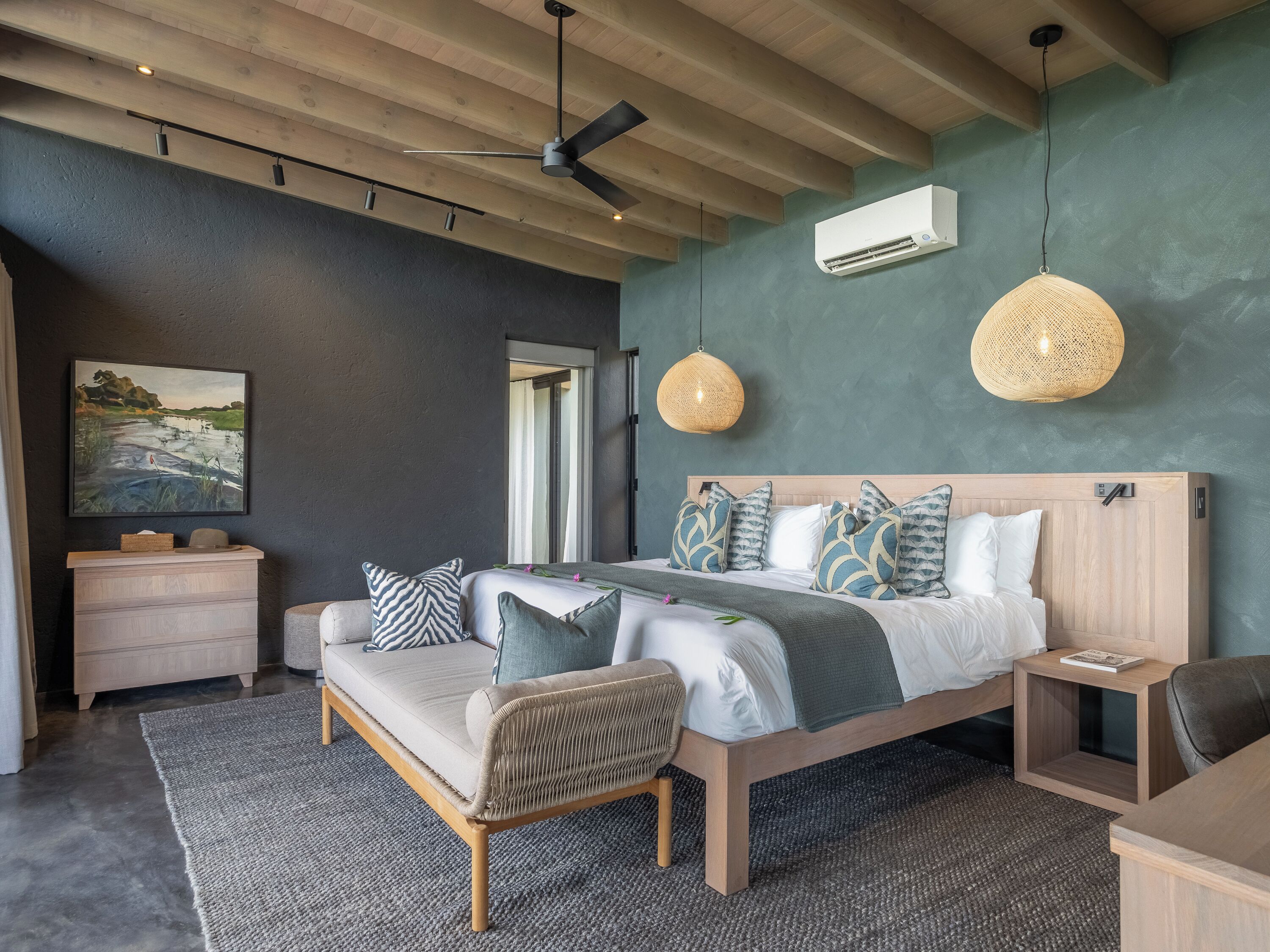 1 bedroom, premium bedding, down duvets, memory-foam beds