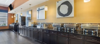 Best Western Plus North Platte Inn & Suites