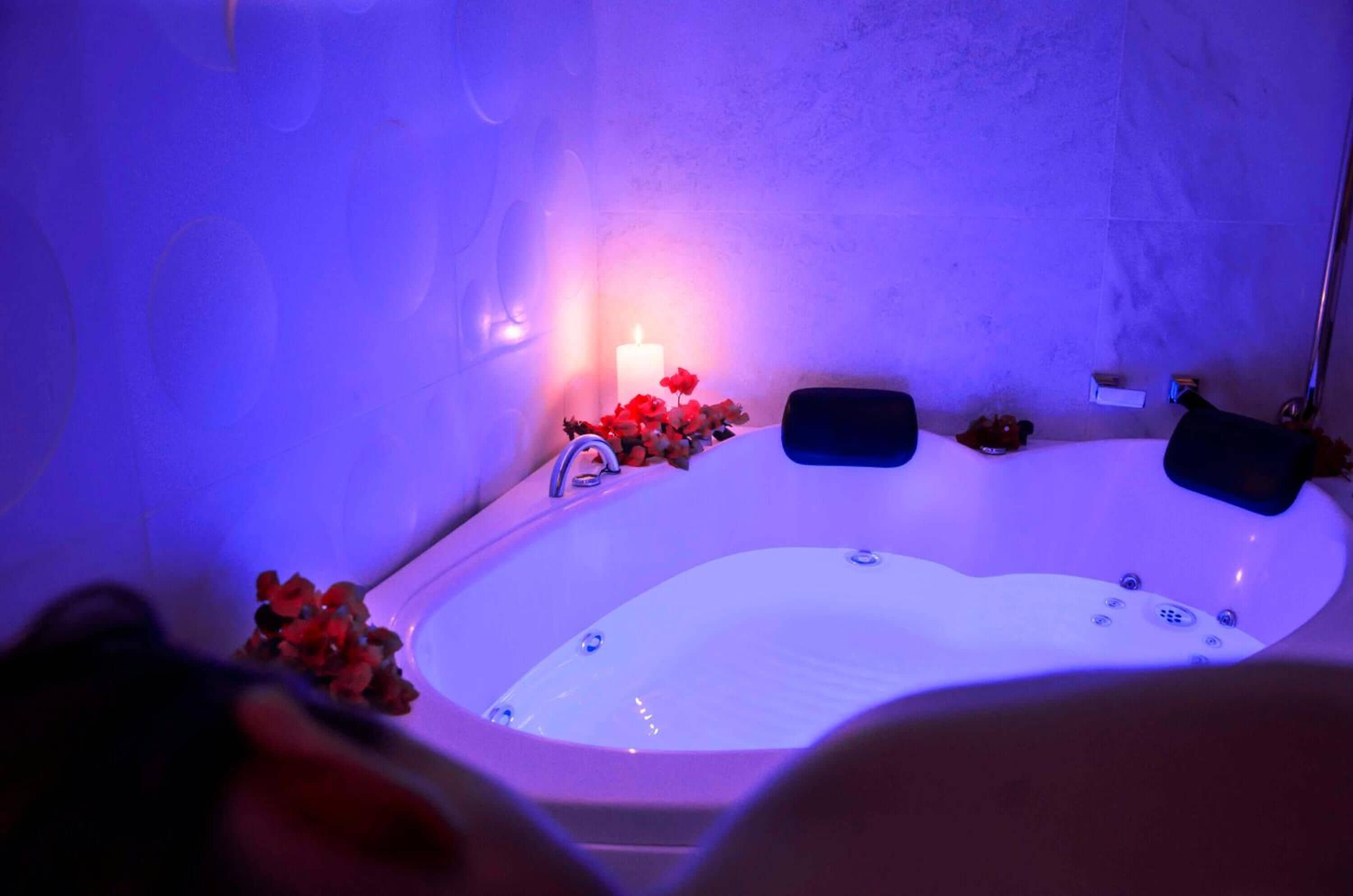 shower, designer toiletries, hair dryer, towels