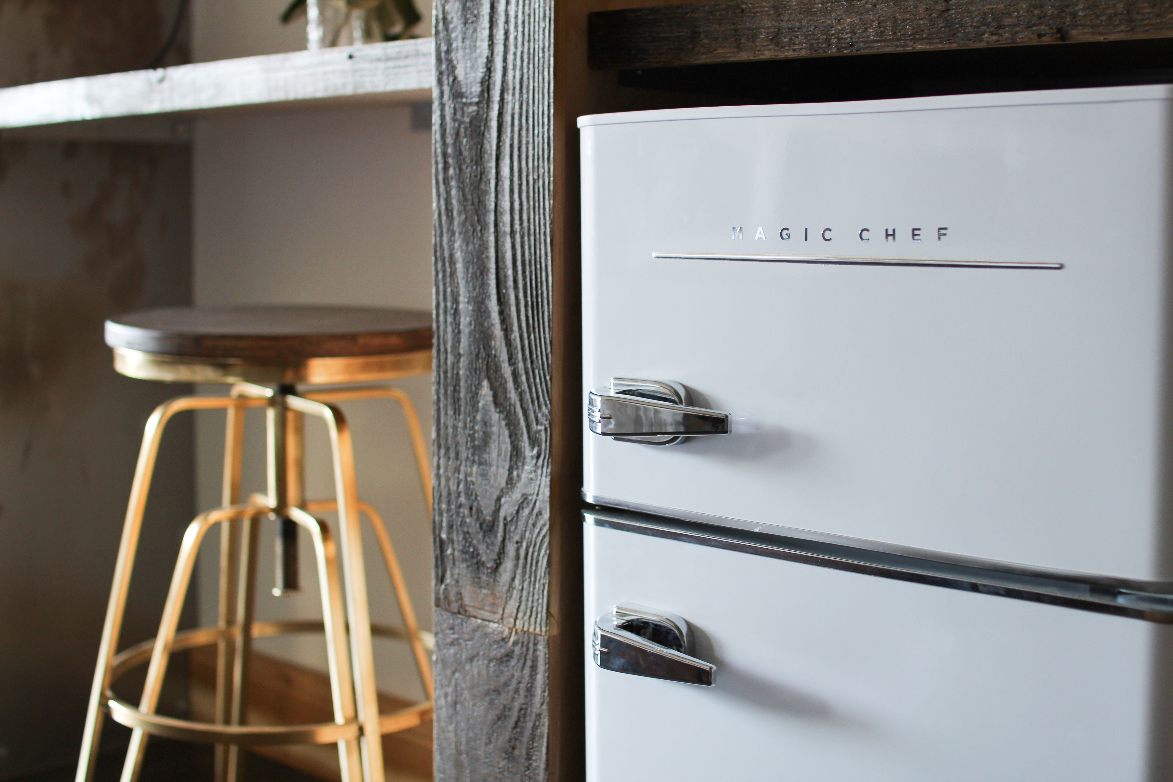 pool house studio | mini fridge