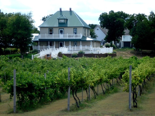 Indian Creek Village Winery