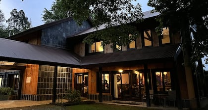 Malachite Manor
