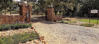 Zwavelpoort Guesthouse