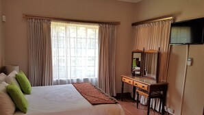 Room - Zwavelpoort Guesthouse (Tierpoort)
