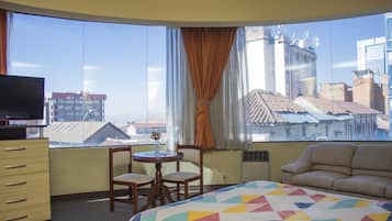 Comfort Double Room | Egyptian cotton sheets, premium bedding, down comforters, pillowtop beds