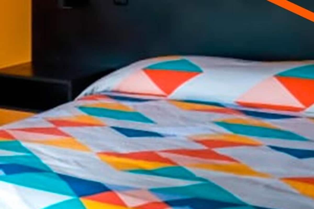Room | Egyptian cotton sheets, premium bedding, down comforters, pillowtop beds