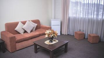 Egyptian cotton sheets, premium bedding, down duvets, pillow-top beds