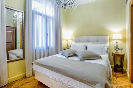 Sweet Home Hotel - Image 73