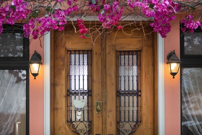 Sweet Home Hotel