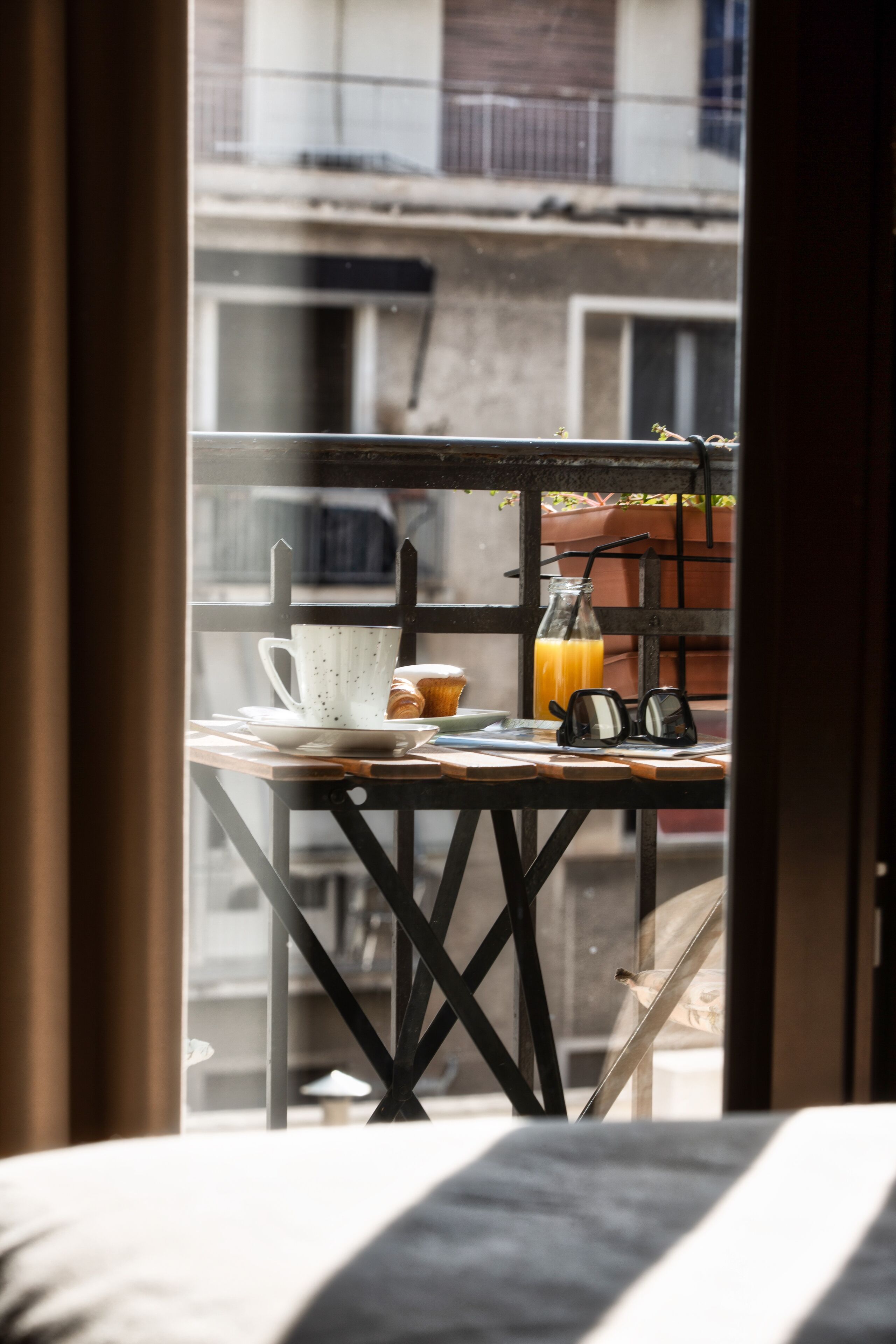 Double Room, Partial Acropolis View | Egyptian cotton sheets, premium bedding, minibar, in-room safe