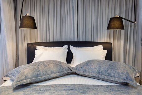 Sweet Home Hotel - Image 48