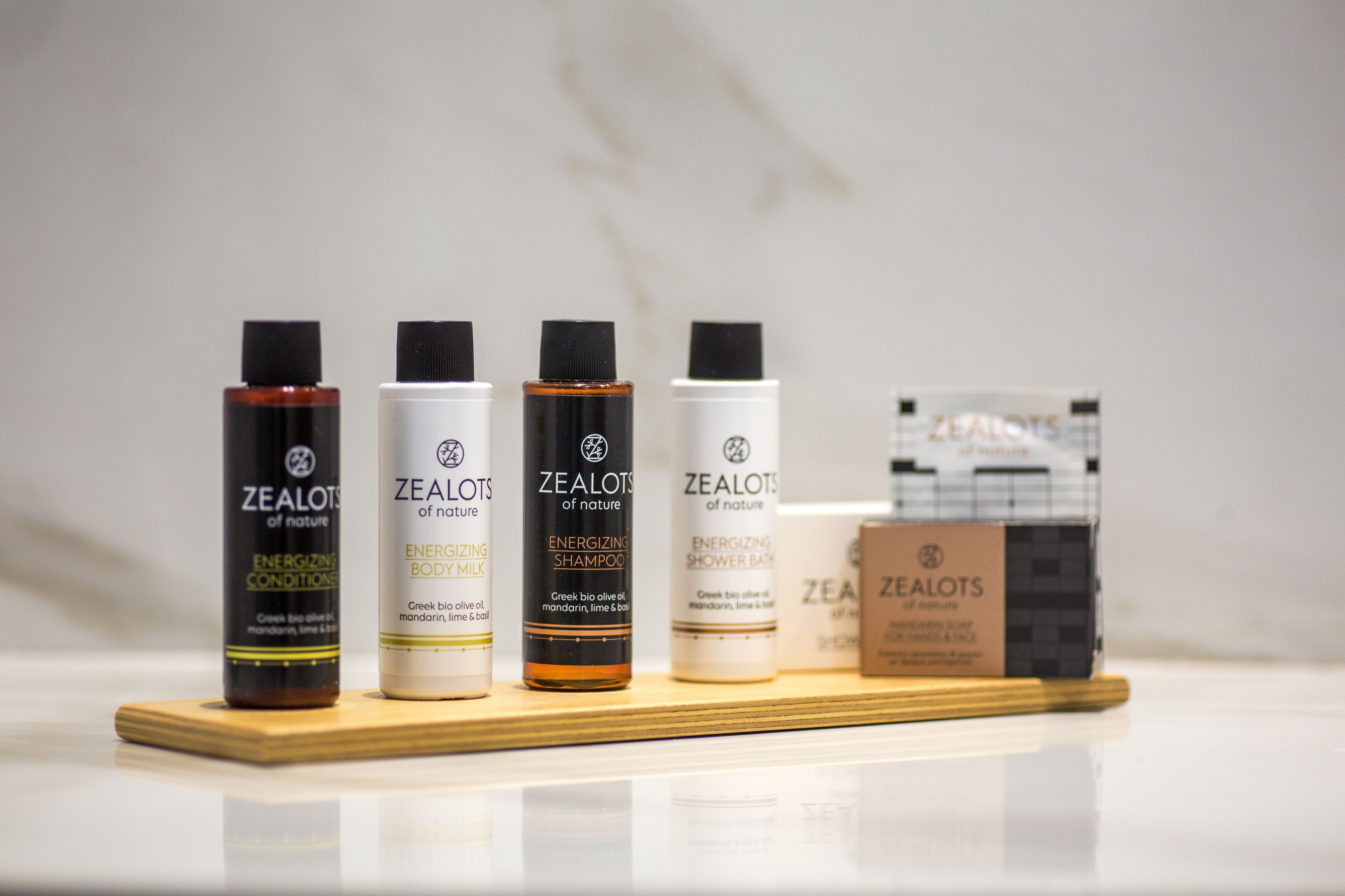 deluxe double room | bathroom | shower, designer toiletries, hair dryer, slippers