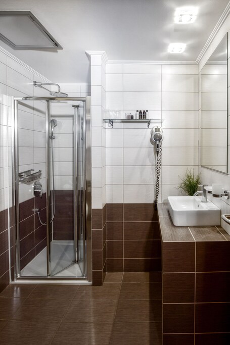 Sweet Home Hotel - Image 66