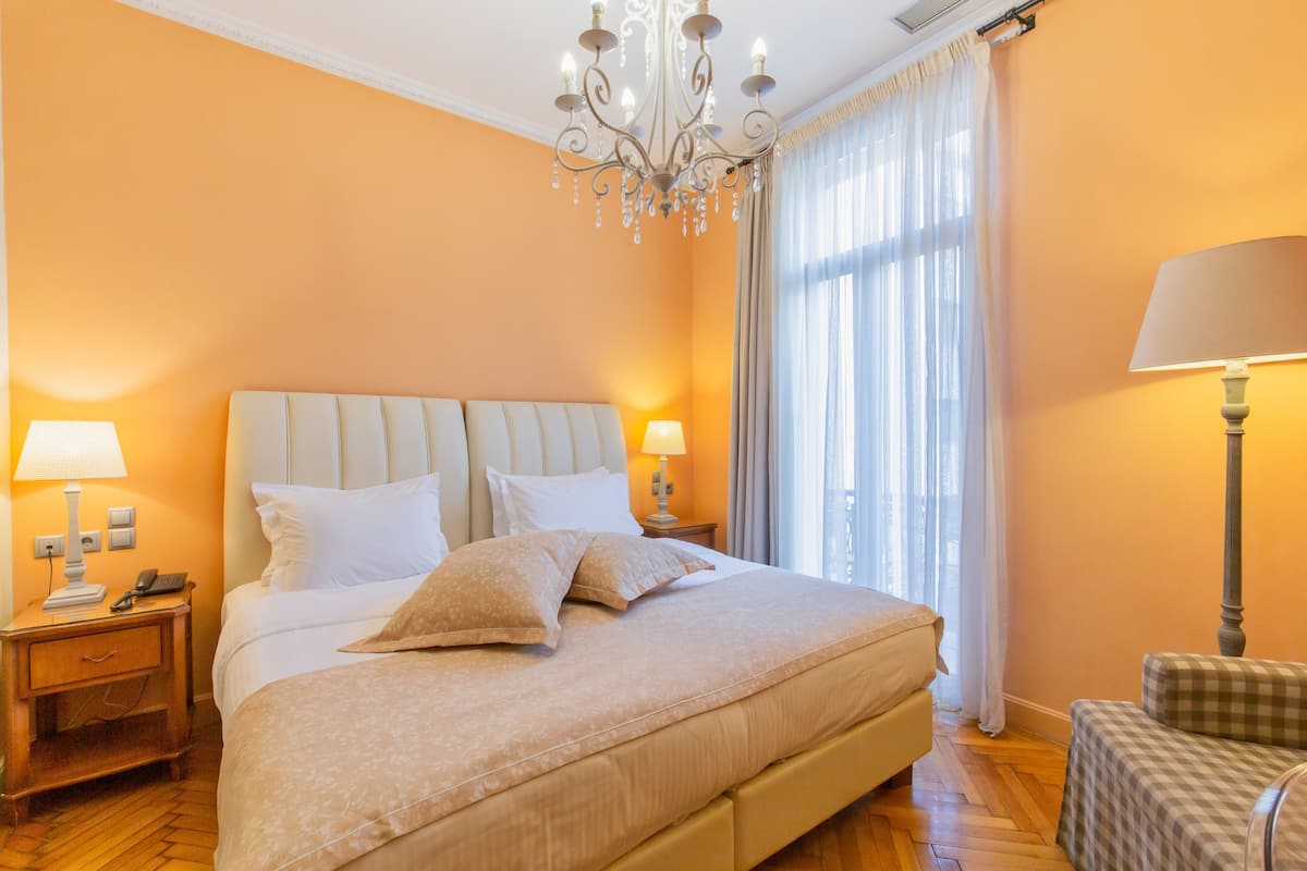1 bedroom, Egyptian cotton sheets, premium bedding, minibar