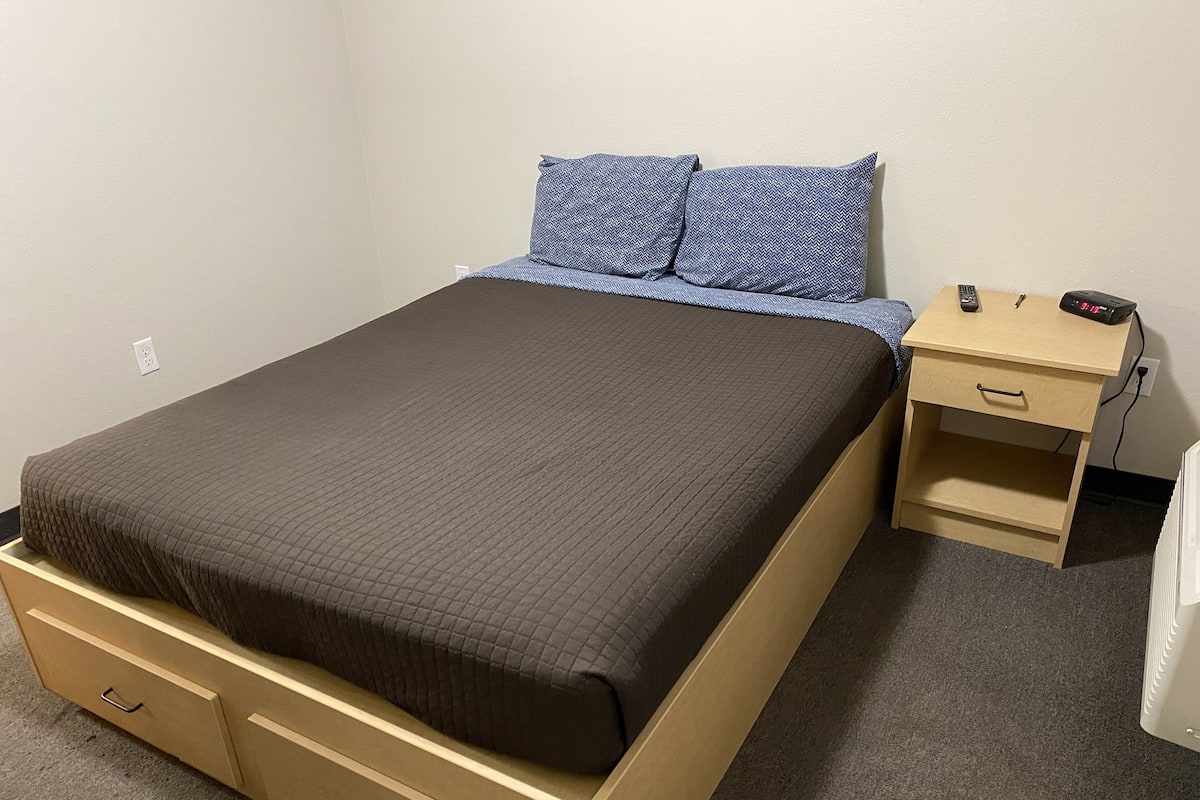 Suite clásica | Escritorio, espacio para trabajar con laptop y wifi gratis