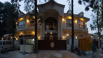 Façade de lâhĂ©bergement