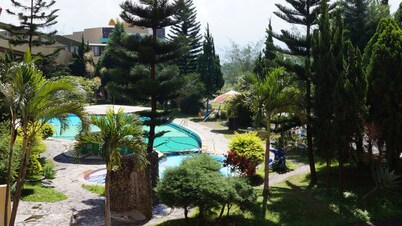 โรงแรมสุรยะ อินดาห์