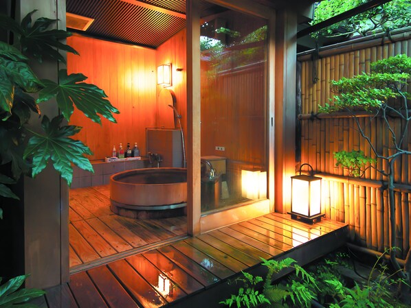 Japanese Style Room with Private Open-Air Bath, Garden View | Bathroom | Combined shower/tub, free toiletries, hair dryer, slippers - Haiya (Awara)