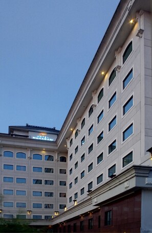 Exterior - Maharani (Jakarta)