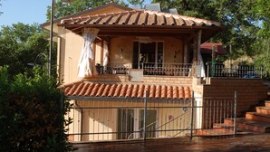 Unclassified image, 3 of 53, button - La Rocca Residence (Magione)