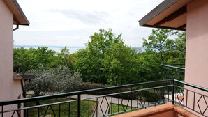 Unclassified image, 2 of 53, button - La Rocca Residence (Magione)