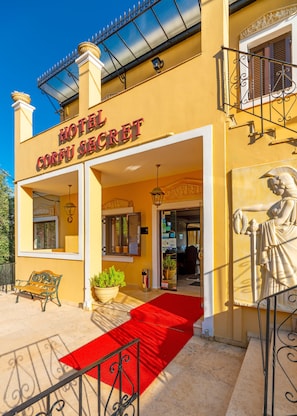 Front of property - Hotel Corfu Secret (Corfu)