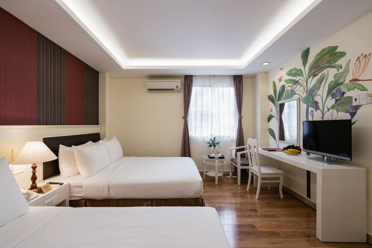 ห้องพรีเมียมทริปเปิล | มินิบาร์, ตู้นิรภัยในห้องพัก, โต๊ะทำงาน, Wi-Fi ฟรี
