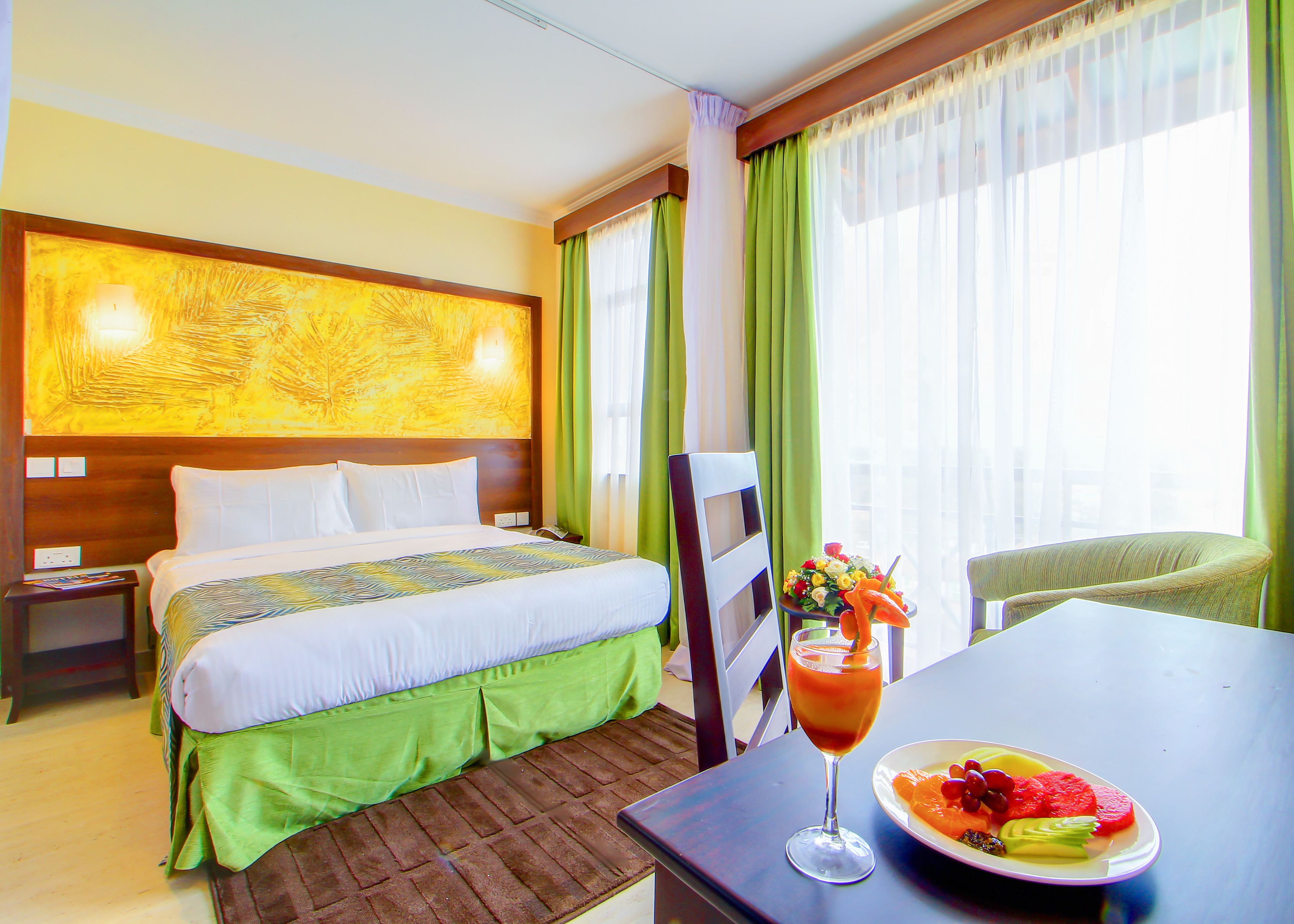 desk, soundproofing, free cots/infant beds, free wifi