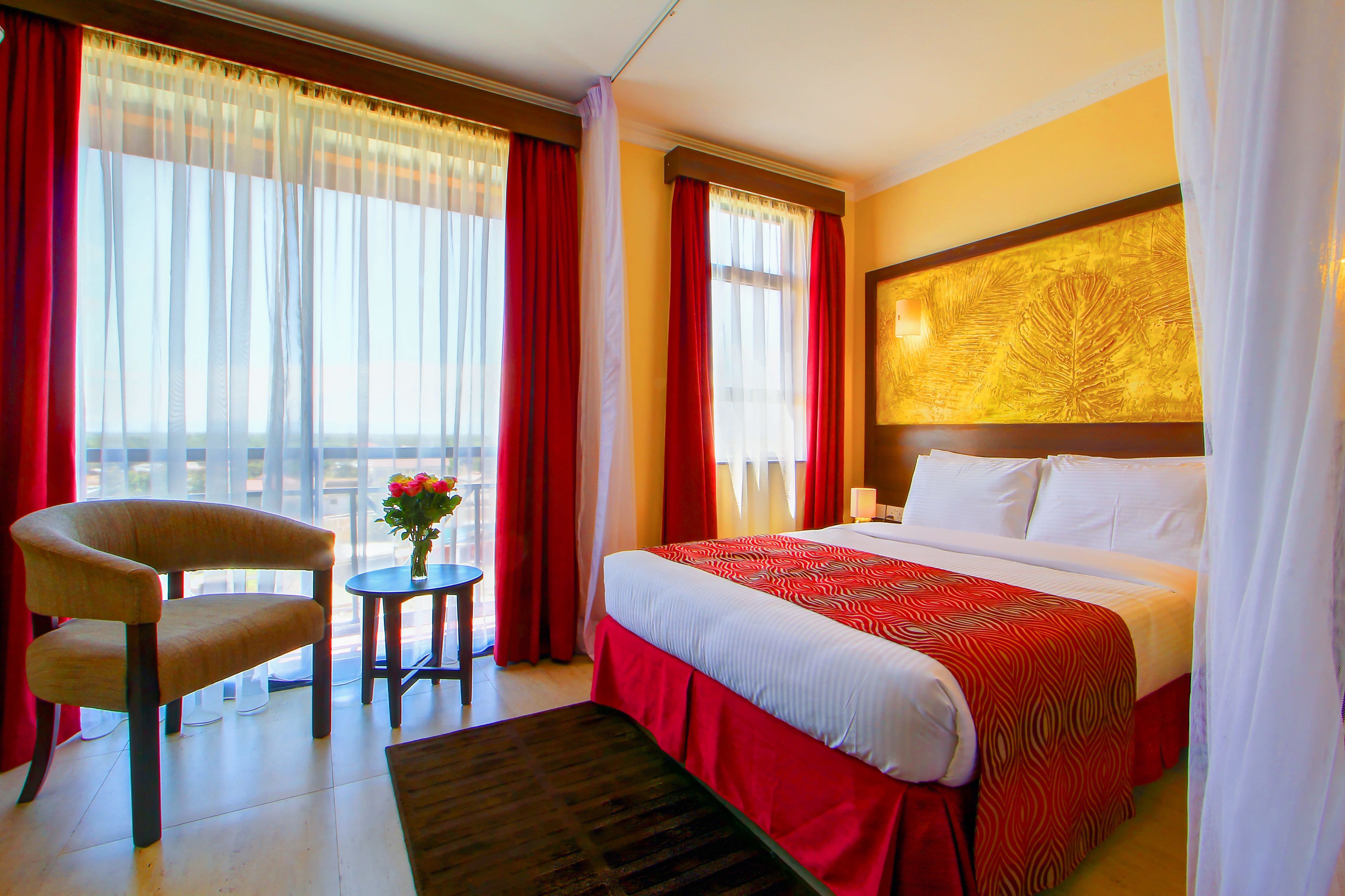 desk, soundproofing, free cots/infant beds, free wifi