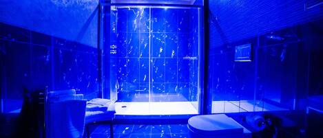 Superior Double Room | Bathroom