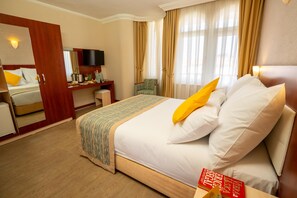 1 bedroom, premium bedding, pillow-top beds, free minibar items - Artemis Princess (Alanya)