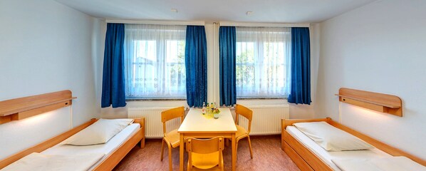 Free WiFi, bed sheets