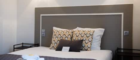 Soundproofing, free WiFi