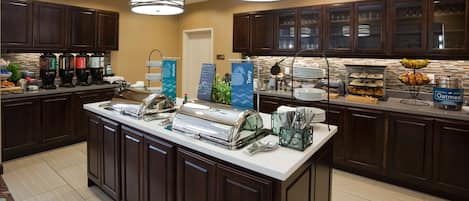 Free daily continental breakfast