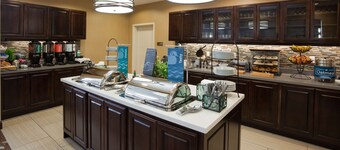 Homewood Suites by Hilton Davenport