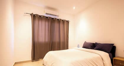 Tills Beach Hotel