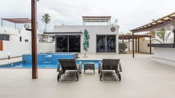 Luxury Villa, Sea View