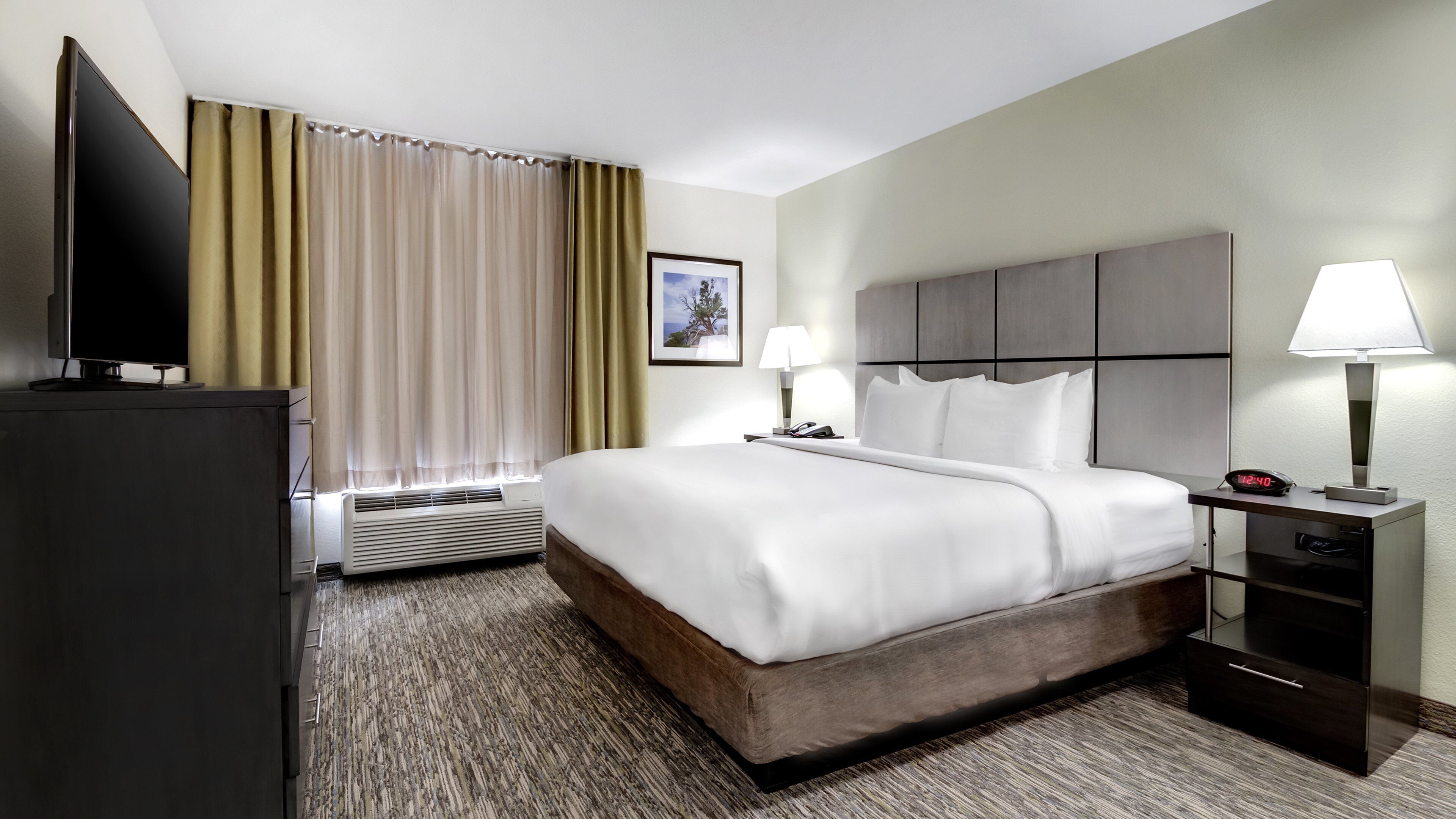 In-room safe, desk, laptop workspace, iron/ironing board