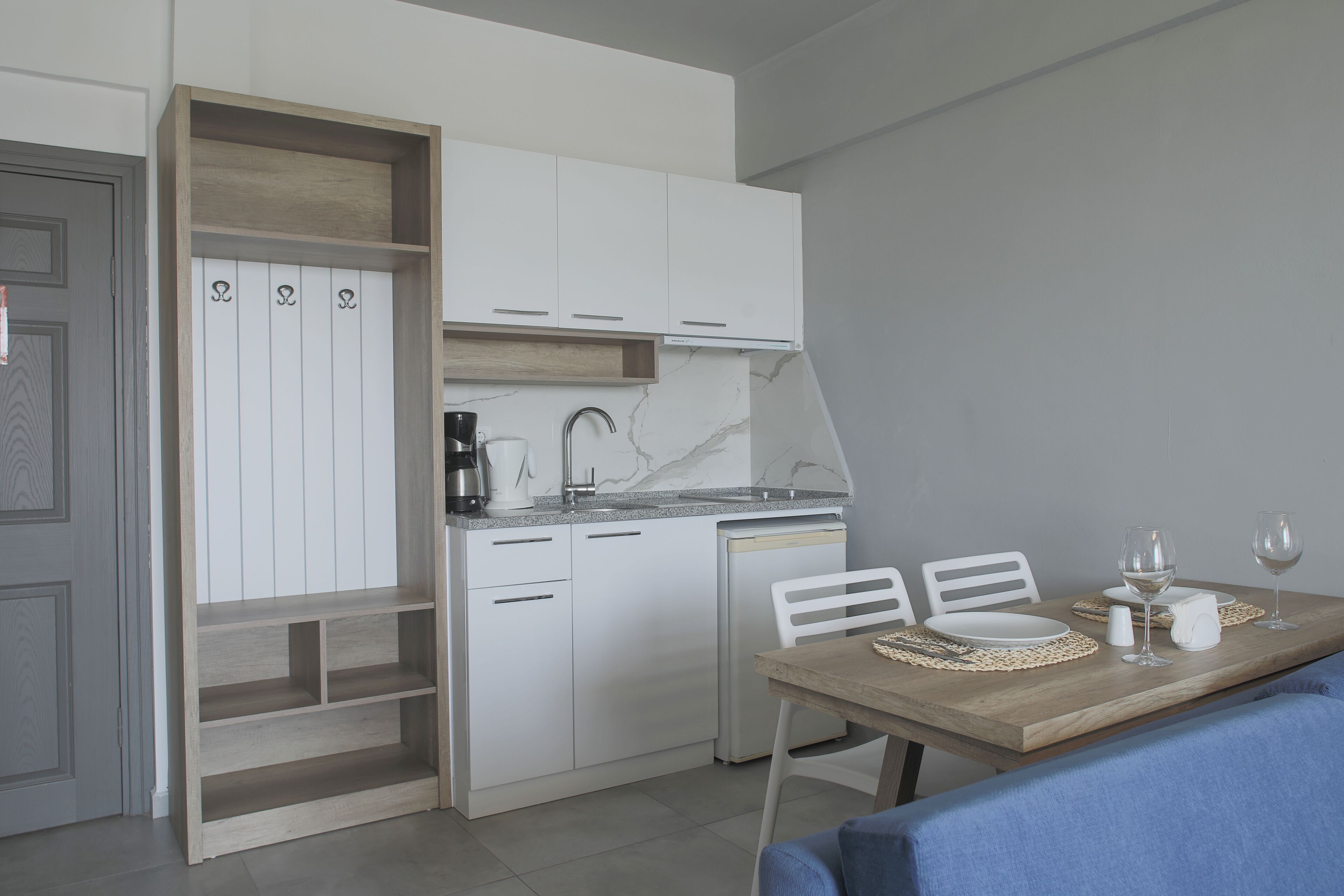 comfort room, 1 bedroom | private kitchen | coffee/tea maker, electric kettle