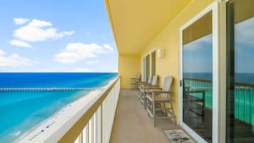 Condo, 3 Bedrooms, Sea View (2104W) | View from room