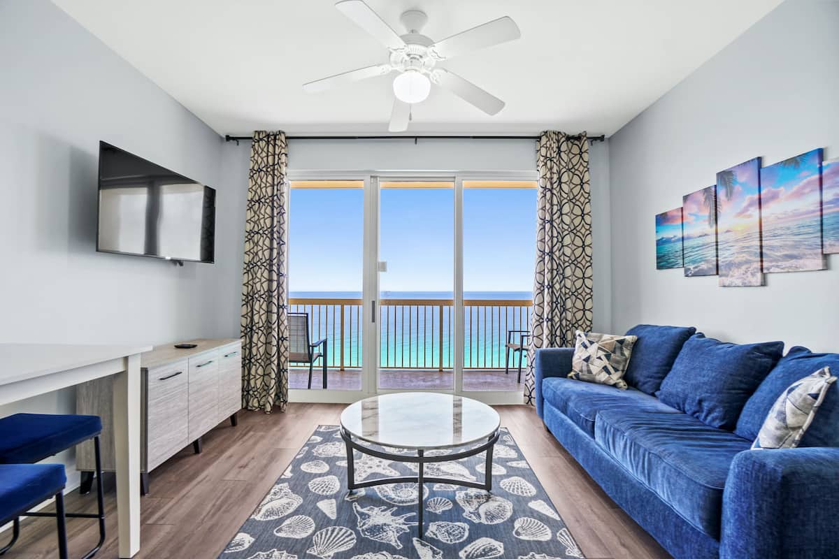 Condo, 1 Bedroom, Sea View (1703W) | Living area