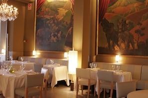 Lunch and dinner served, local cuisine