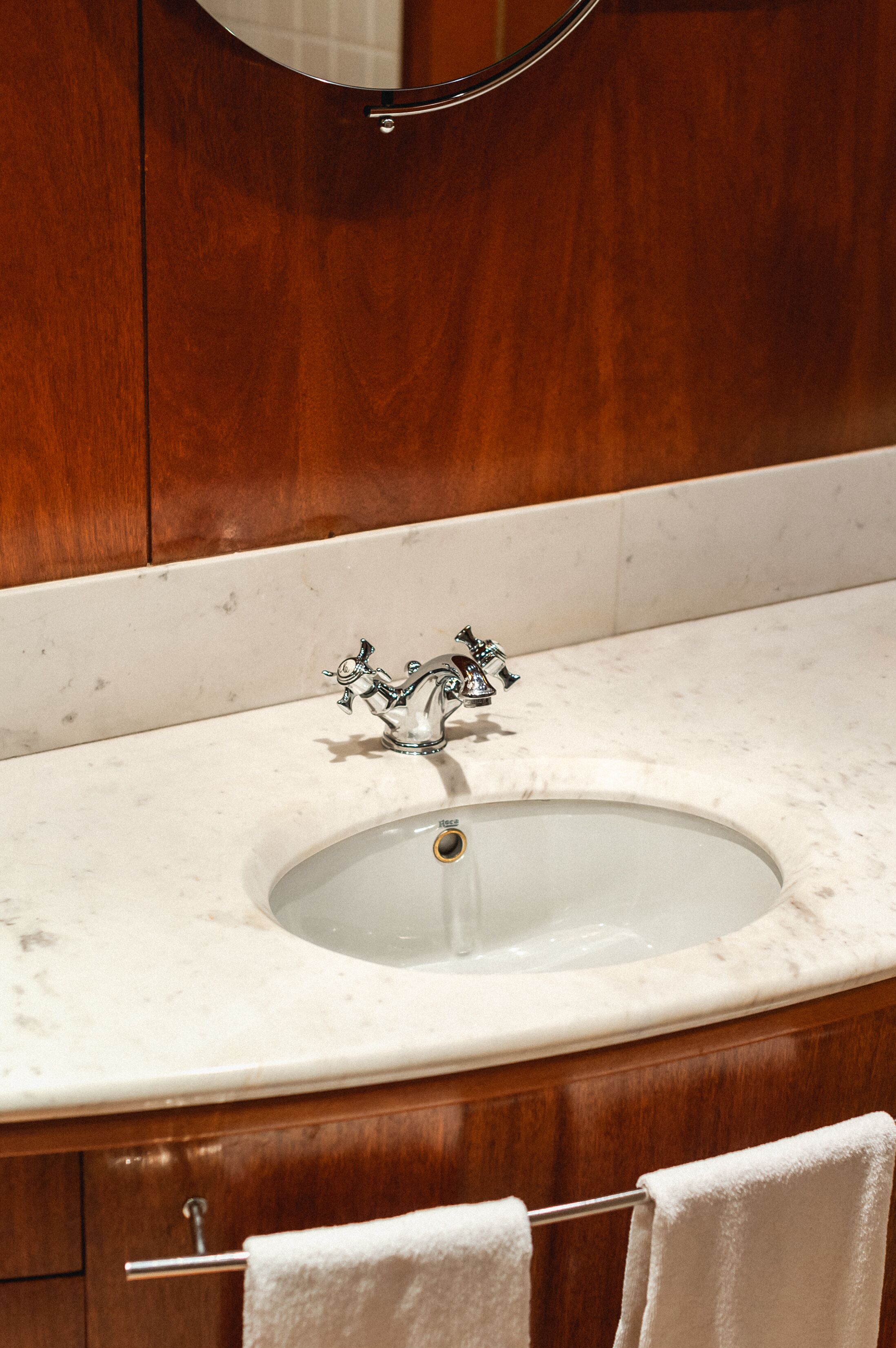 superior double room | bathroom | shower, free toiletries, hair dryer, slippers