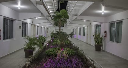 Hotel Casa Blanca