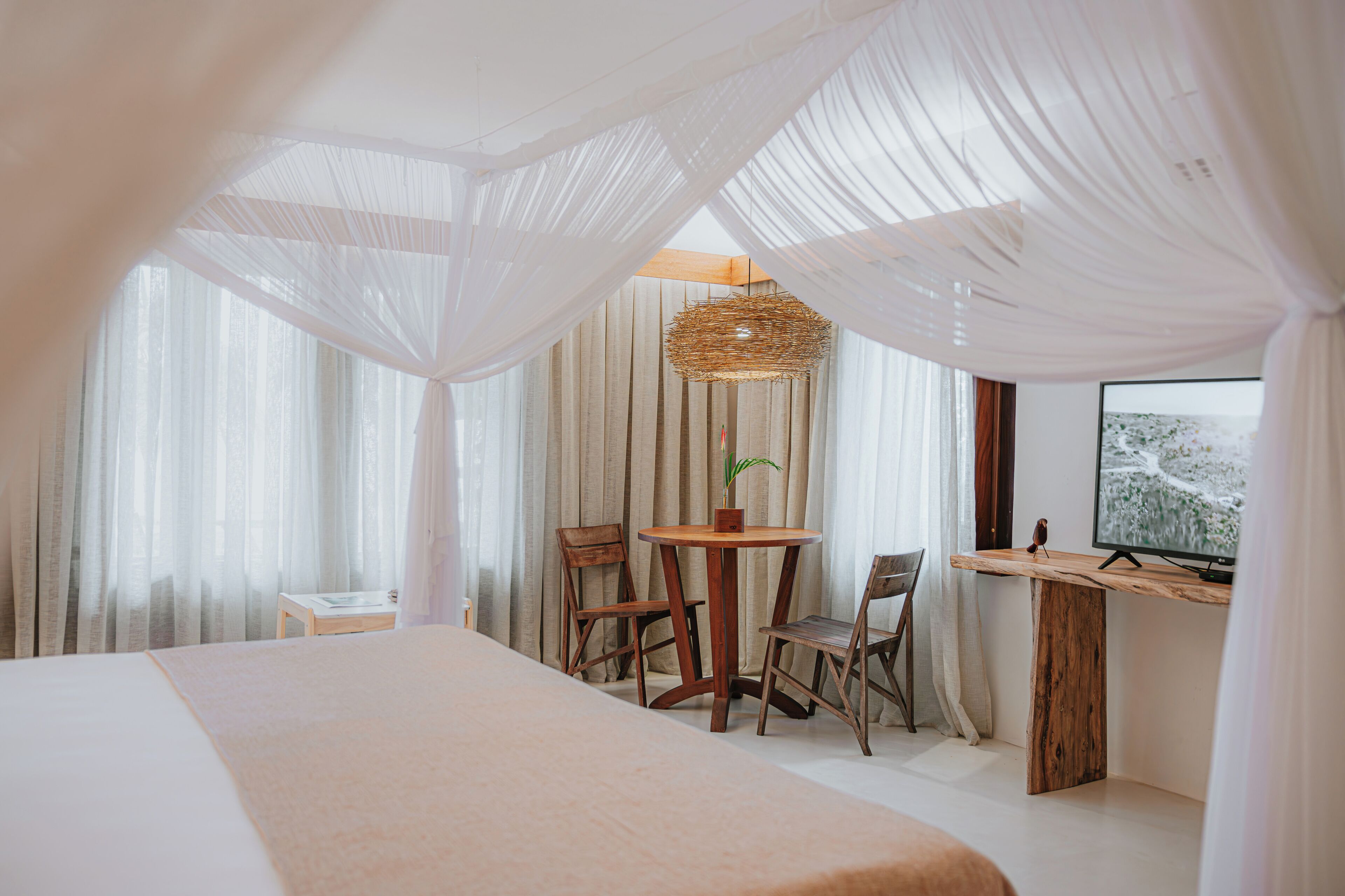 Suíte (Sapoti) | Roupas de cama premium, frigobar, cofres nos quartos