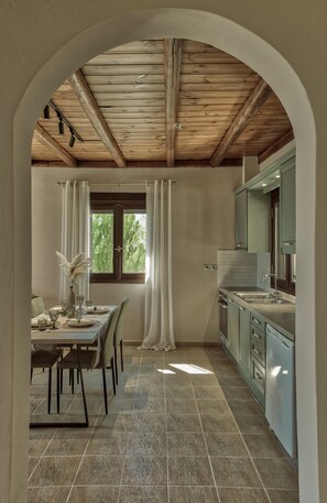 In-room safe, individually decorated, individually furnished - Agrikia Villa (Zakynthos)