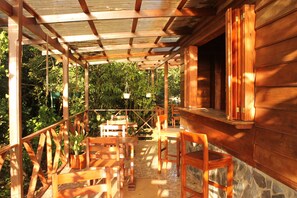 Restaurant - Hotel Bosque Verde Lodge (Sierra)