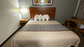 Desk, iron/ironing board, rollaway beds, free WiFi